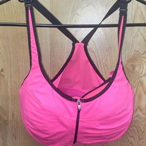 VSX VICTORIA SPORT
VICTORIA'S SECRET